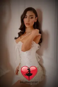 Adriana — photo 3