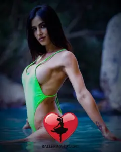 Adriana — photo 3