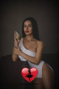 Alina — photo 3
