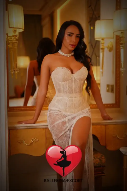 Amina