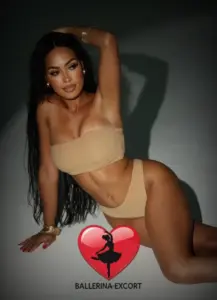 Cassie — photo 3