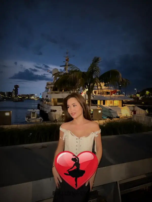 Di