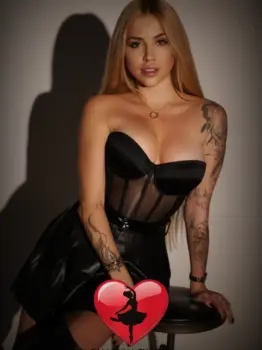 Elly