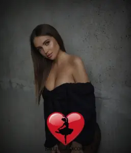 Karina — photo 4