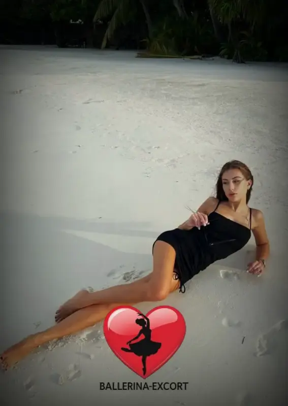 Lora