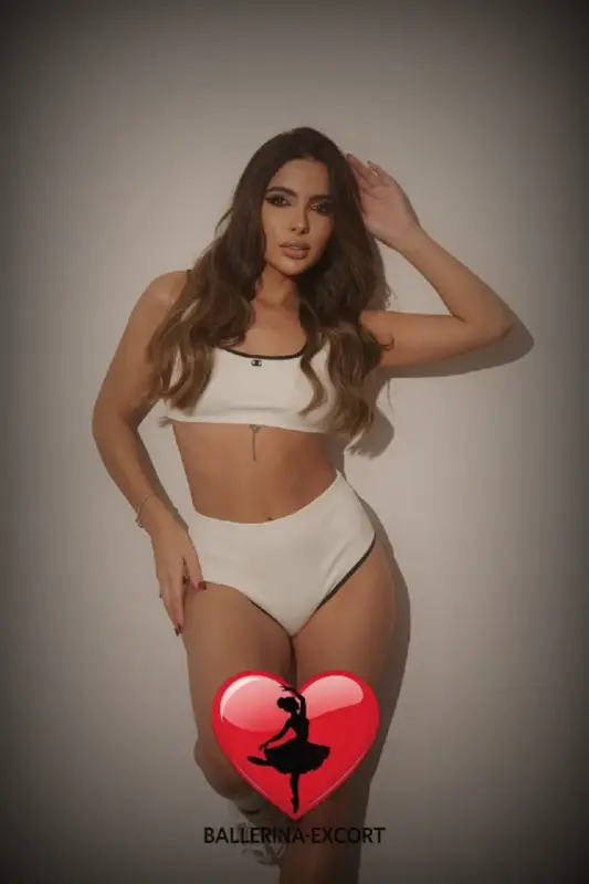 Lora
