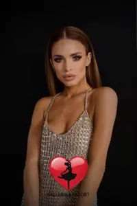 Melania — photo 3