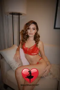 Melania — photo 2