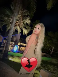 Mia — photo 3