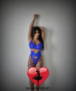 Naomi — photo 4