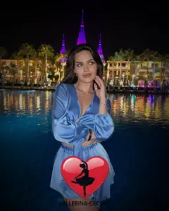 Nicole — photo 4