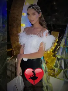Nicole — photo 3