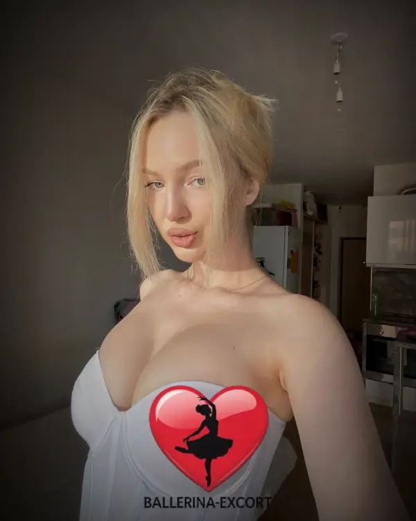 Nora