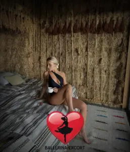 Olivia — photo 3