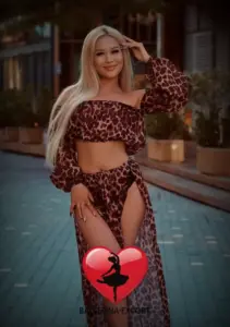 Vikky — photo 3