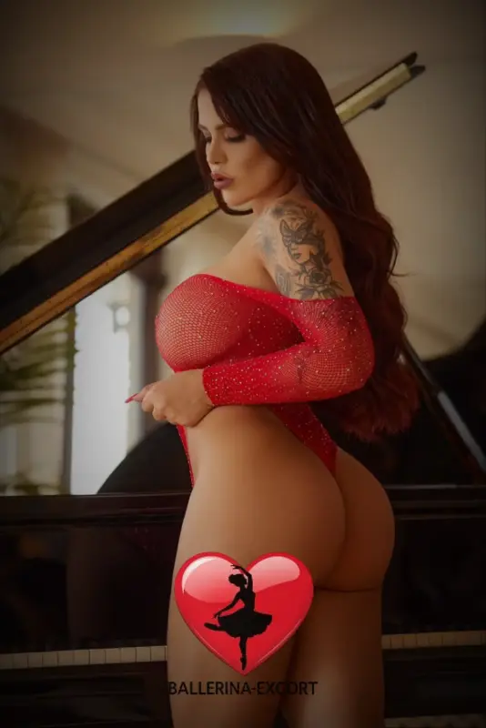Zandra